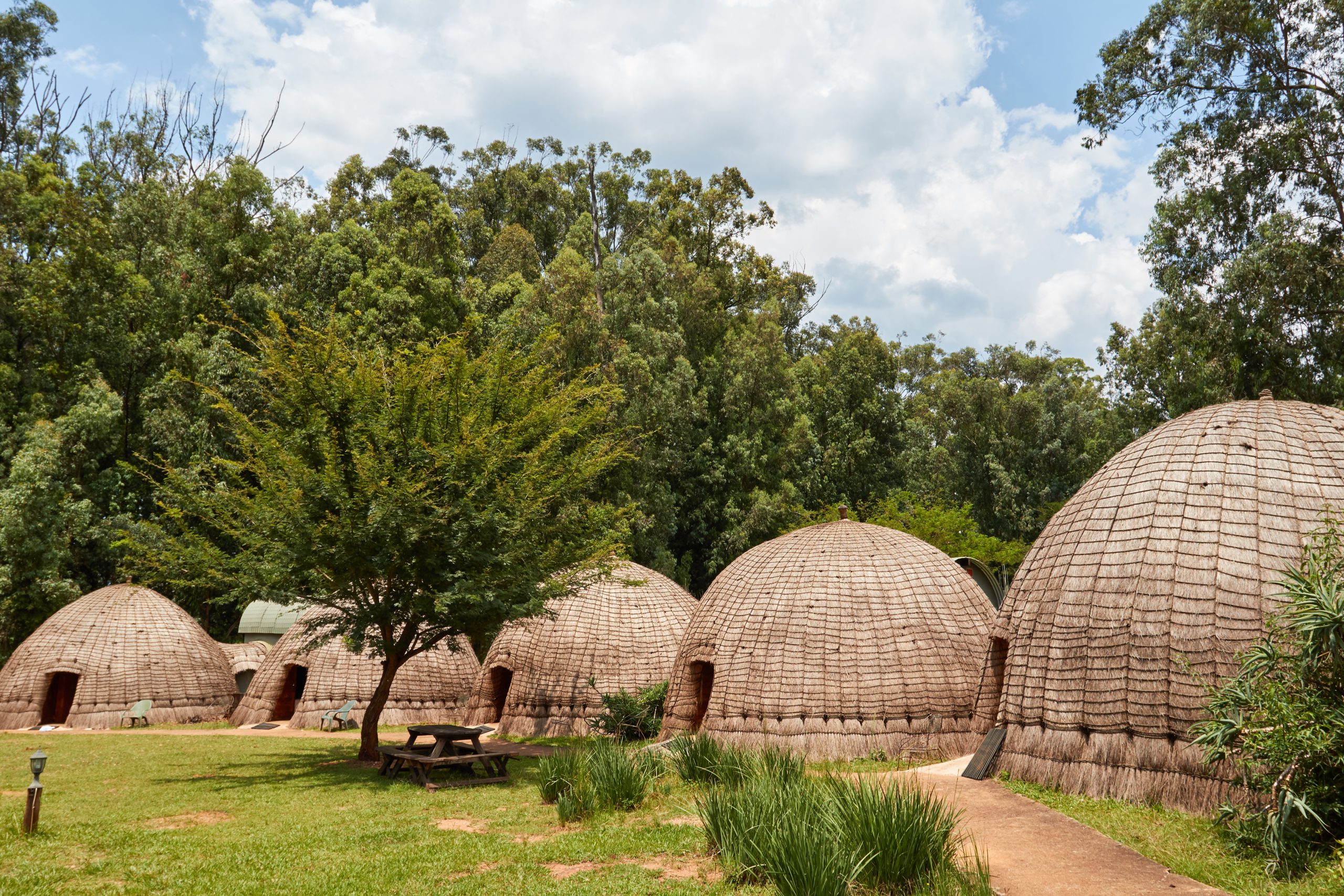 Chozas de colmena tradicionales en Eswatini