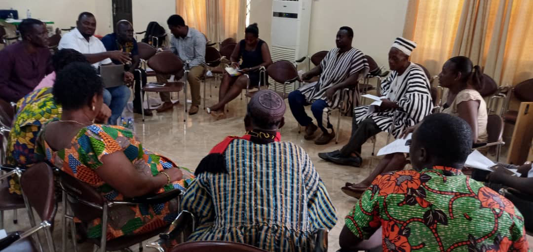 Participantes del taller de inicio de la serie de evaluaciones de vulnerabilidad climática distrital en Ghana.